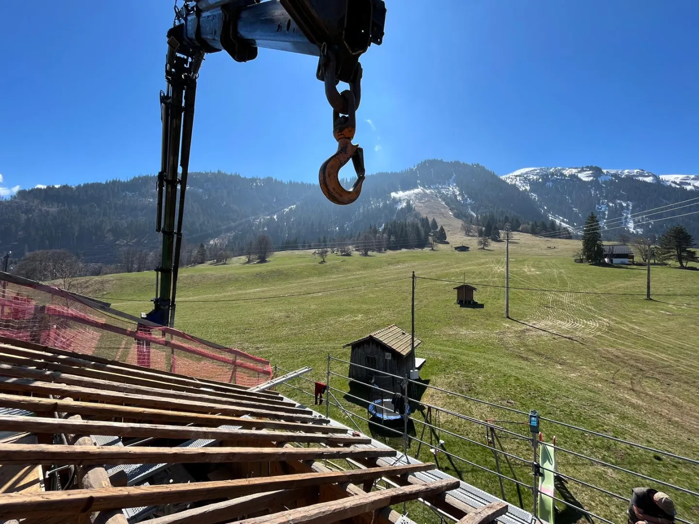 Rénovation - Charpente vieux bois - Romme - Nancy sur Cluses